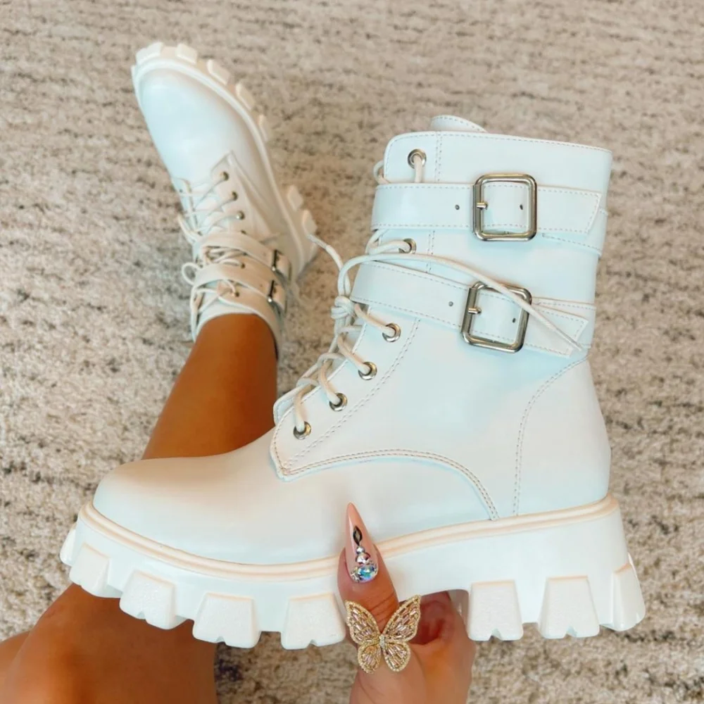 Just In 🤍Natasha White combat Boot - Picture 3 of 6